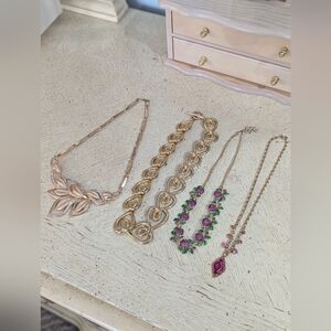 Vintage Elegant Gold and Pink Necklace Set
